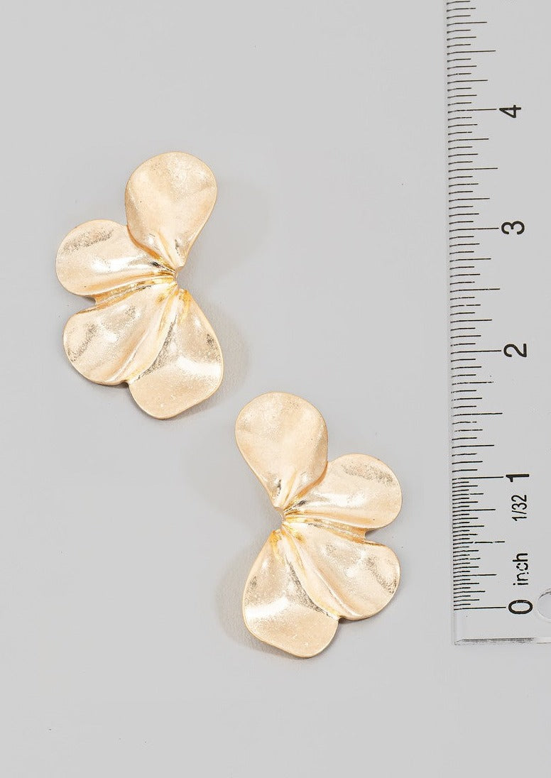 Vintage Metallic Flower Petals Stud Earrings