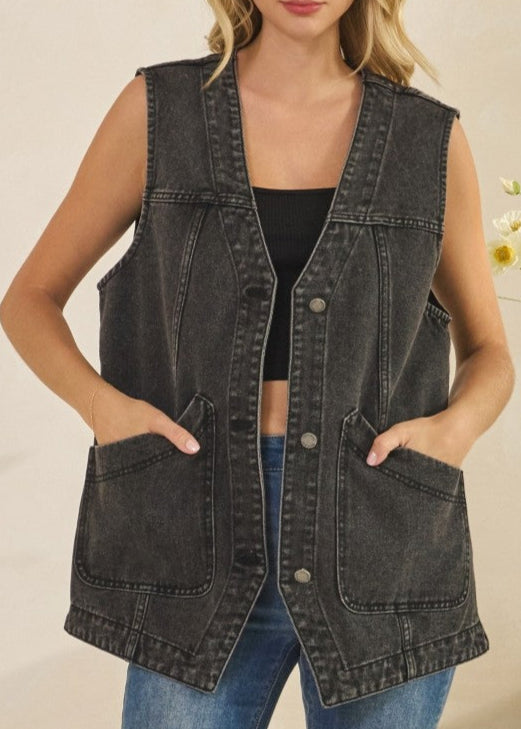 Everyday Edge Denim Vest - Black