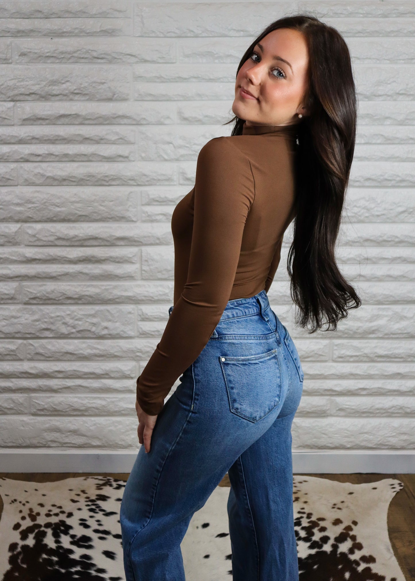 Darly Mock Neck Bodysuit - Chocolate