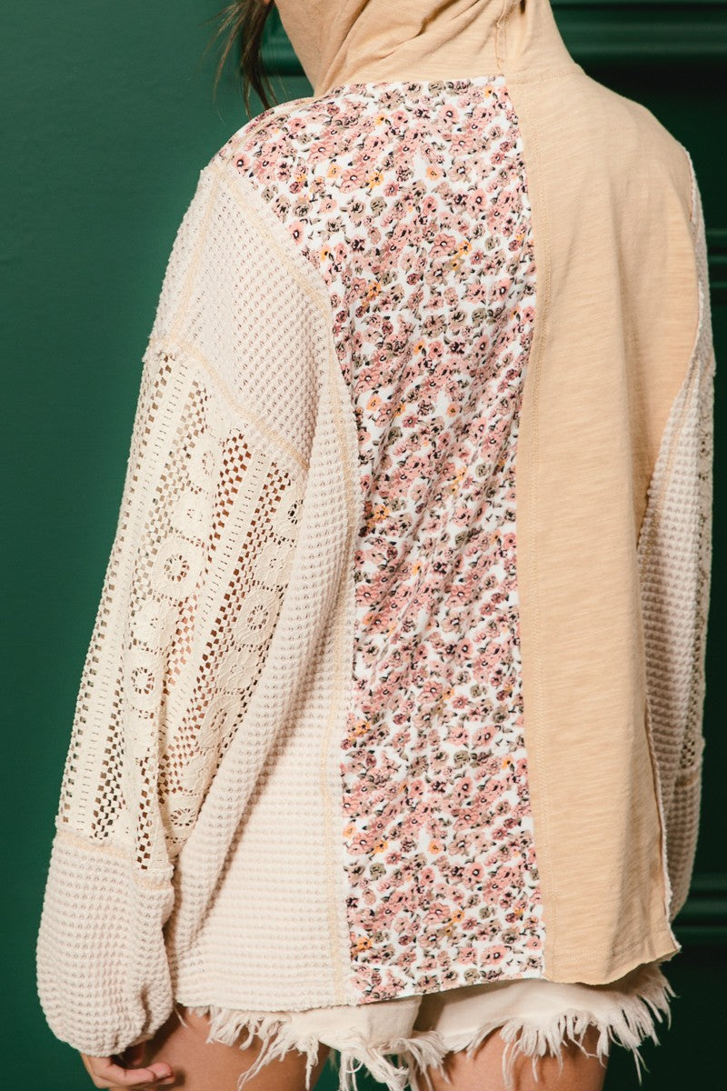Mixed Floral Waffle Knit Top - Plus