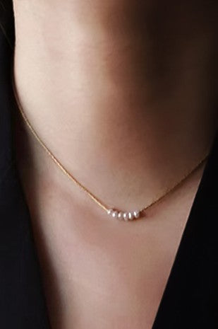 Mini Pearl Dainty Necklace