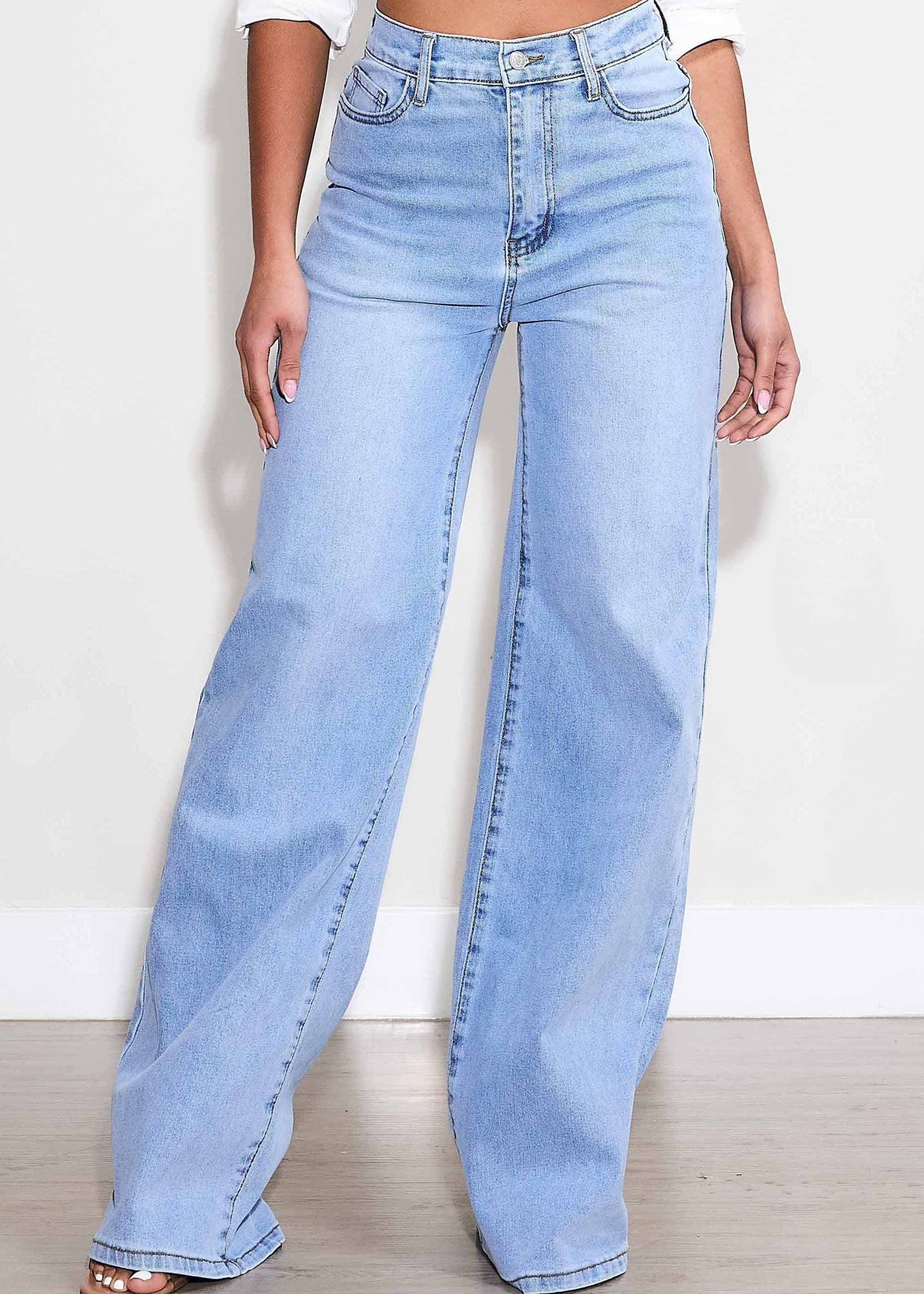 Paityn Wide Leg Jeans