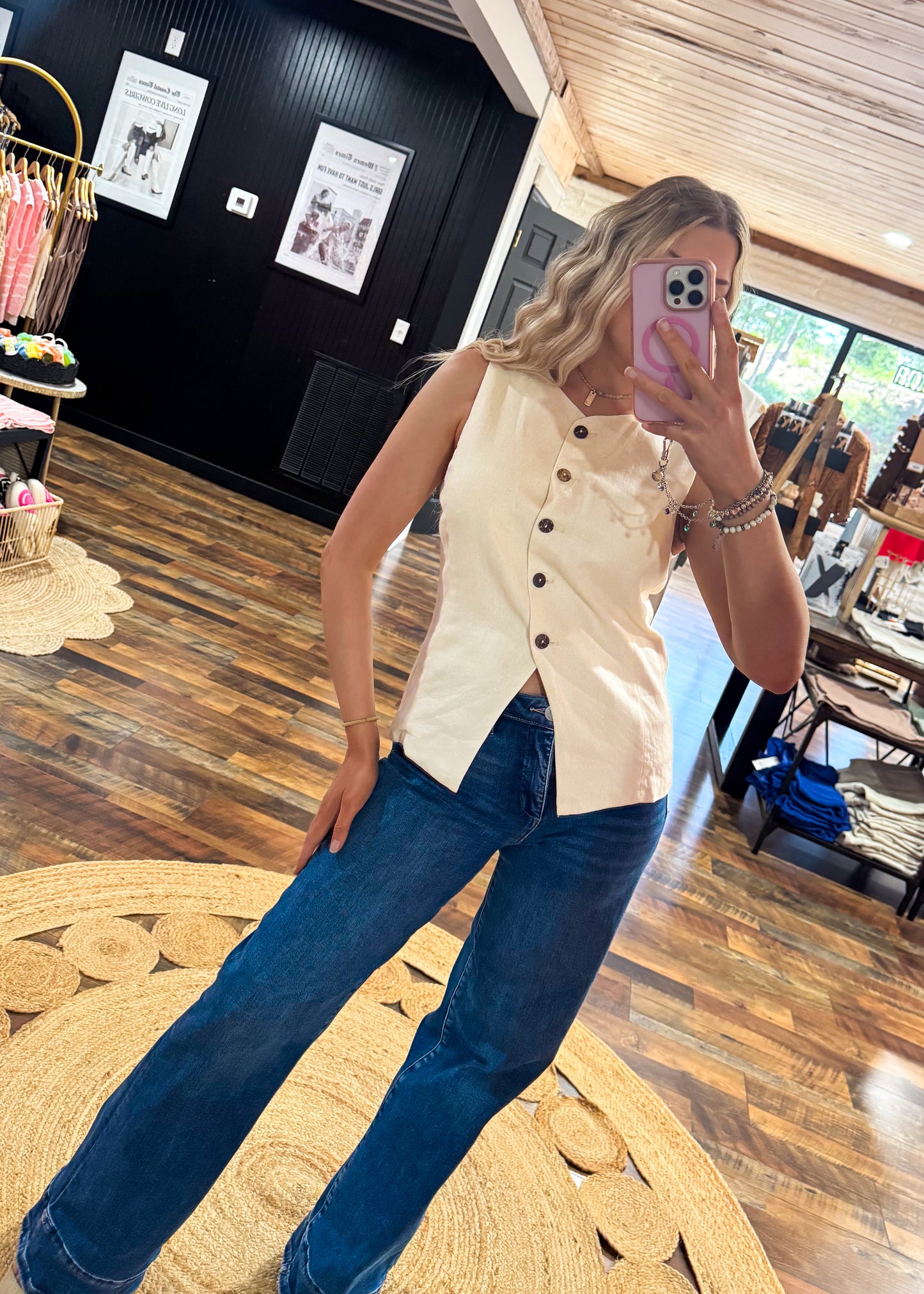 Scout Split Hem Vest