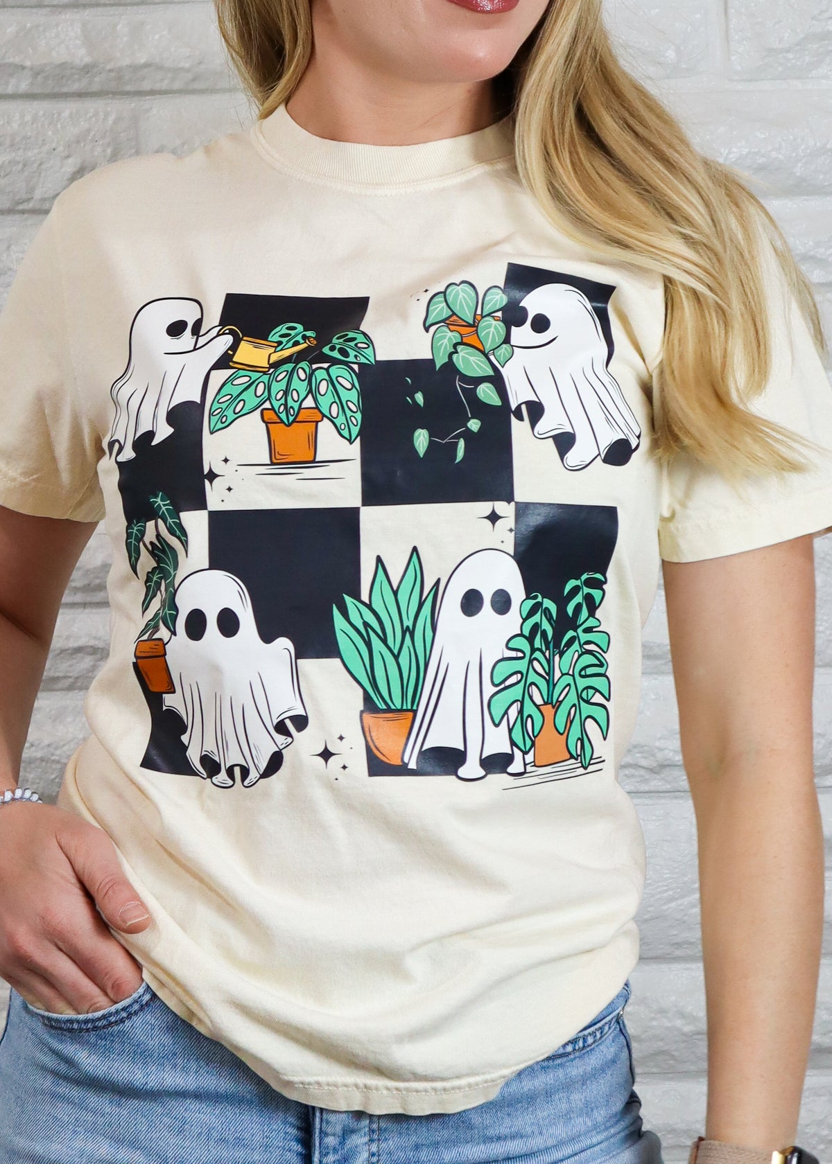 Gardening Ghost Era Tee