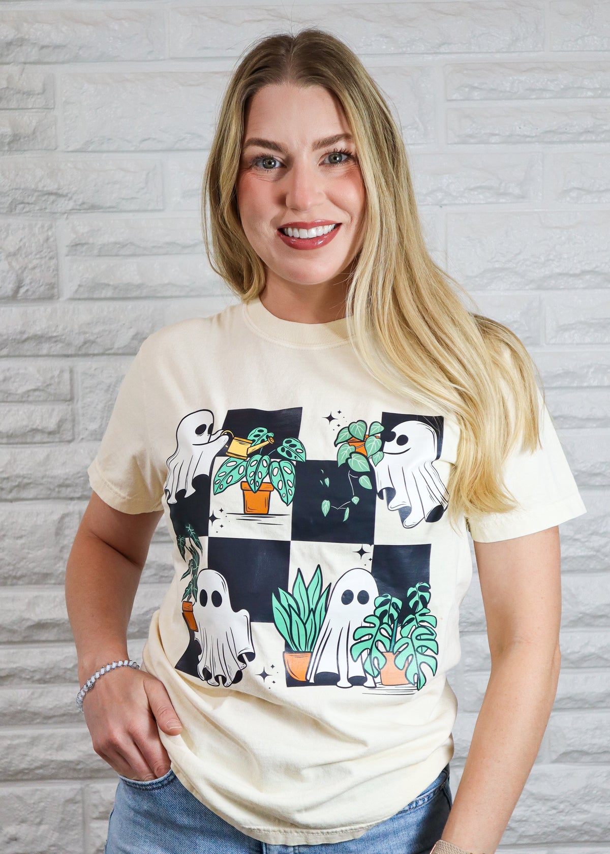 Gardening Ghost Era Tee