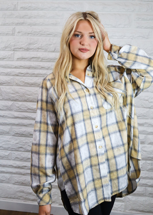 Laura Plaid Flannel Button Down - Oat