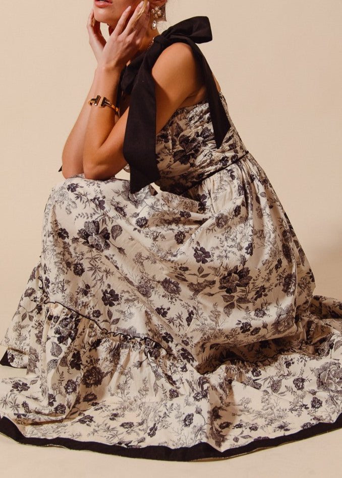 Lorelai Vintage Floral Maxi Dress